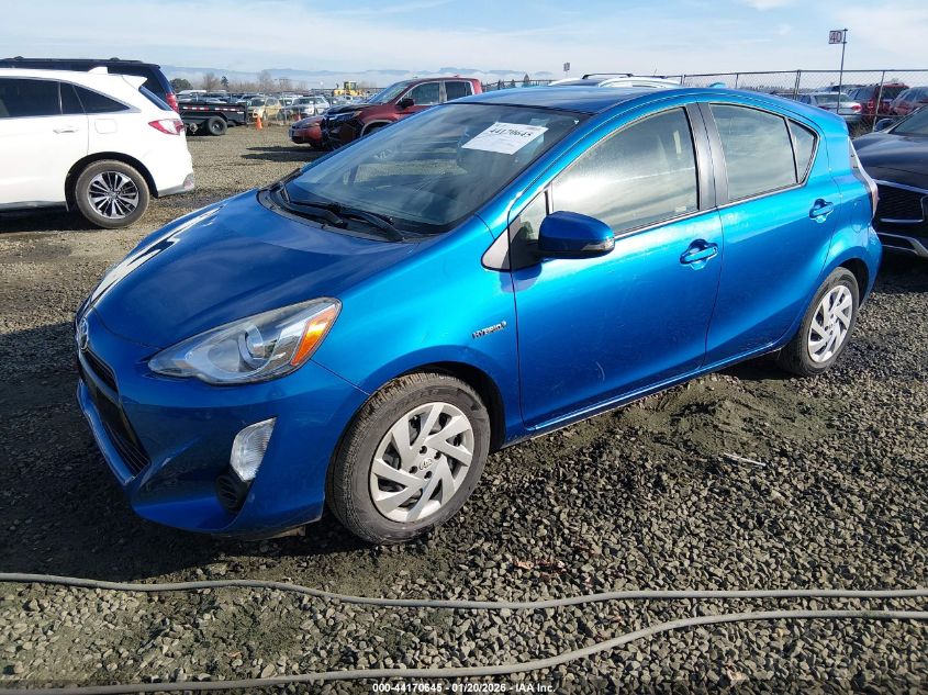 Toyota Prius 2015 — photo 2