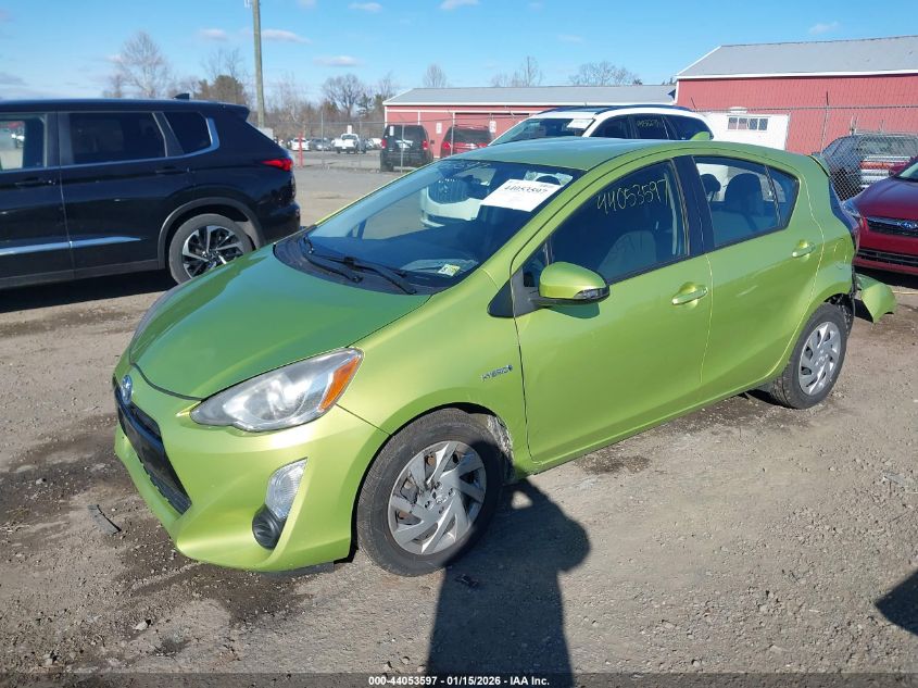 Toyota Prius 2015 — photo 2