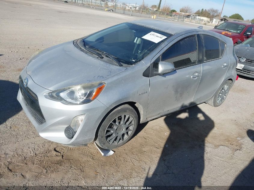 Toyota Prius 2015 — photo 2