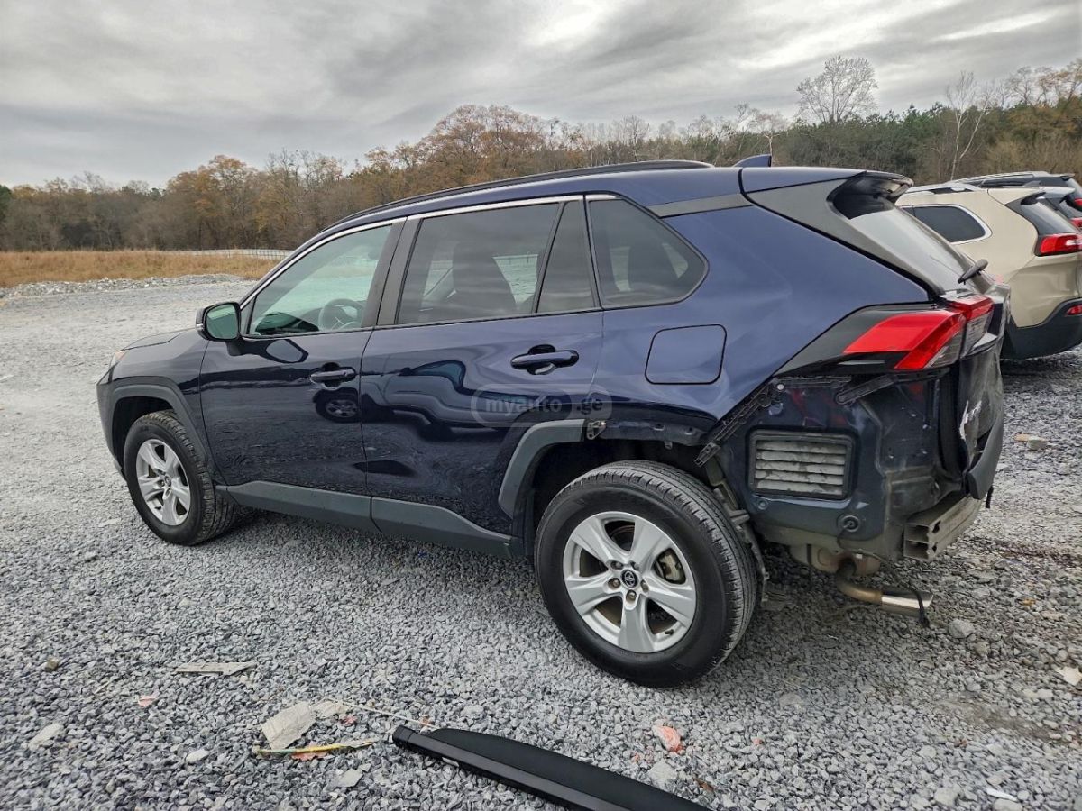 Toyota RAV 4 2021 — photo 2