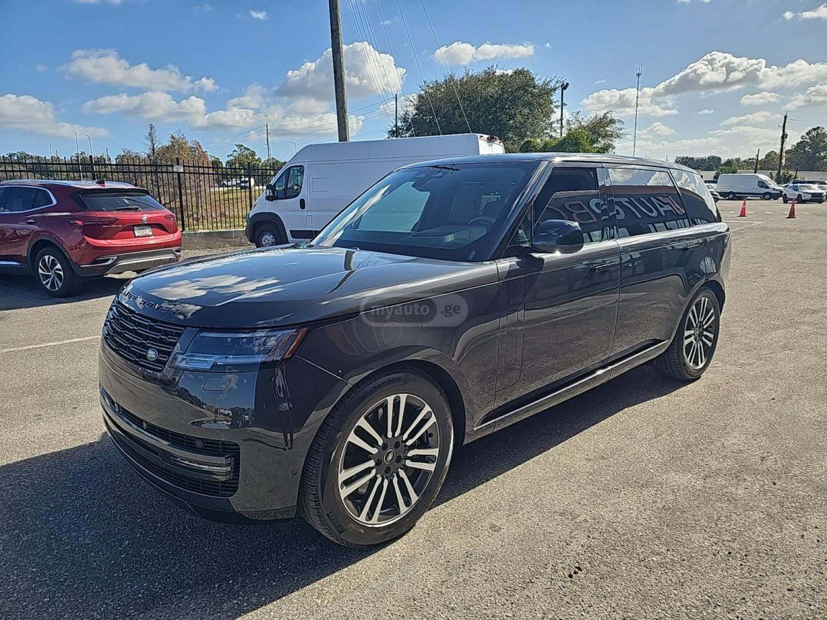 Land Rover Range Rover Vogue 2025 — photo 2