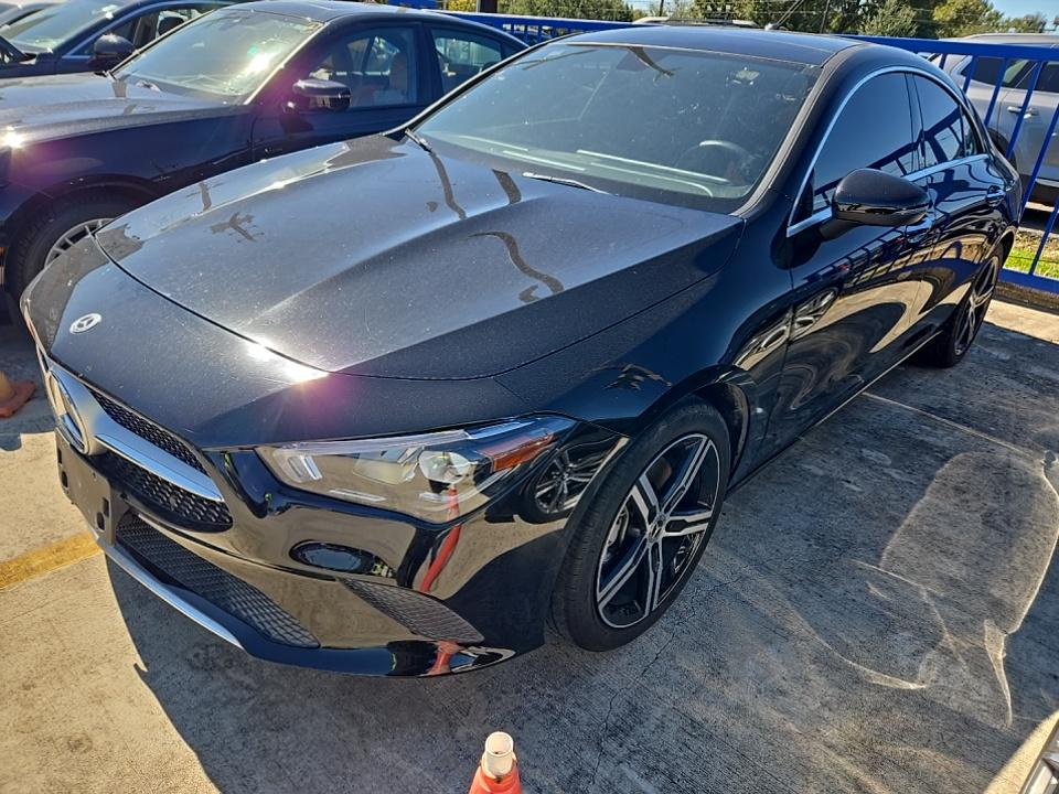 Mercedes-Benz CLA 250