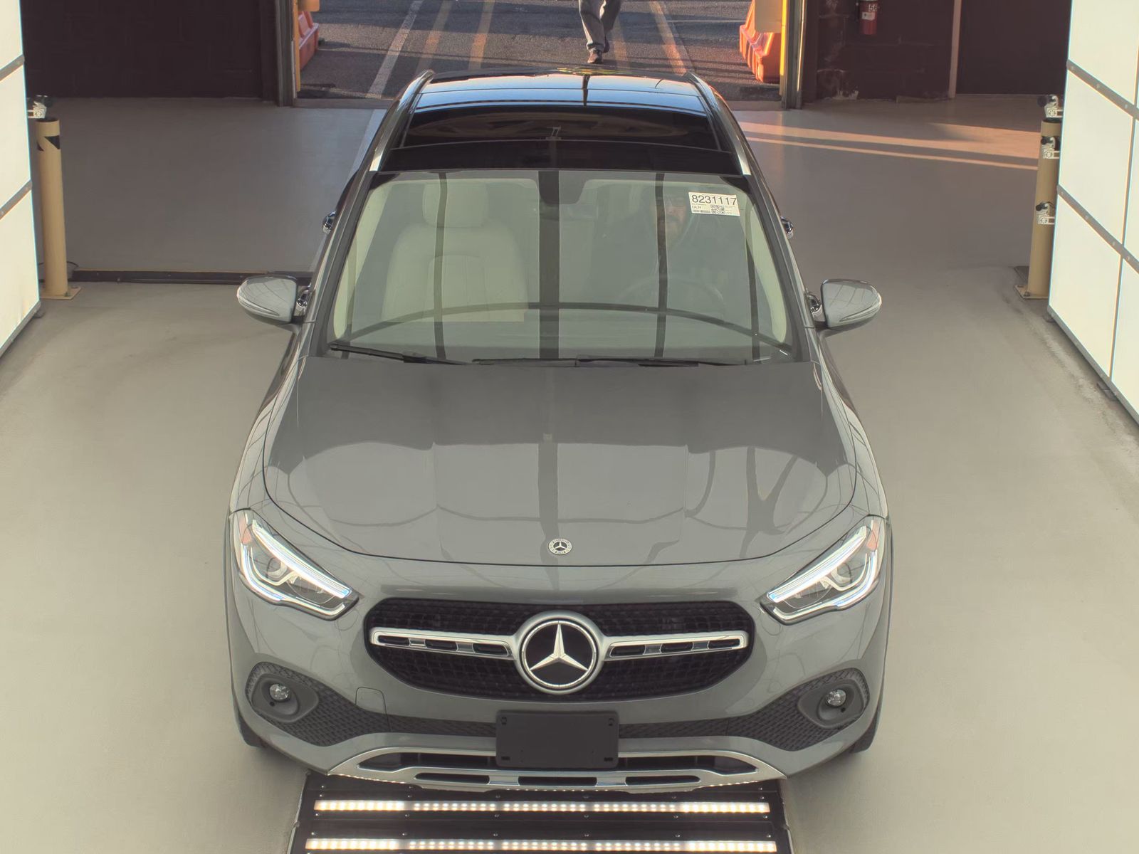 Mercedes-Benz GLA 250 2023 — photo 2