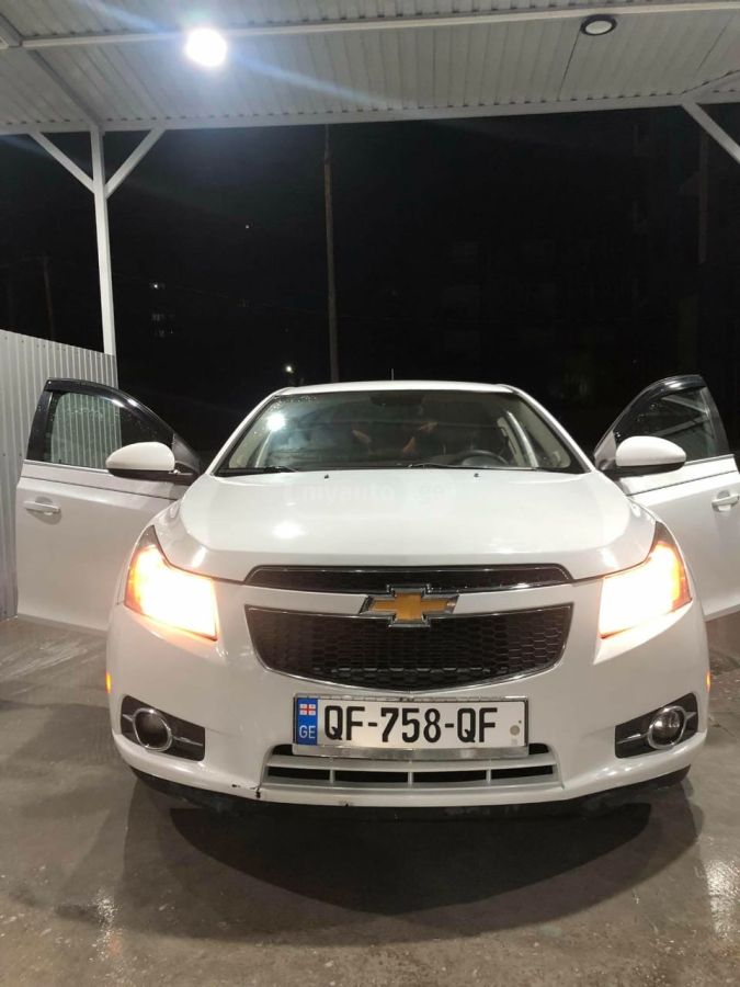 Chevrolet Cruze 2011 — photo 2