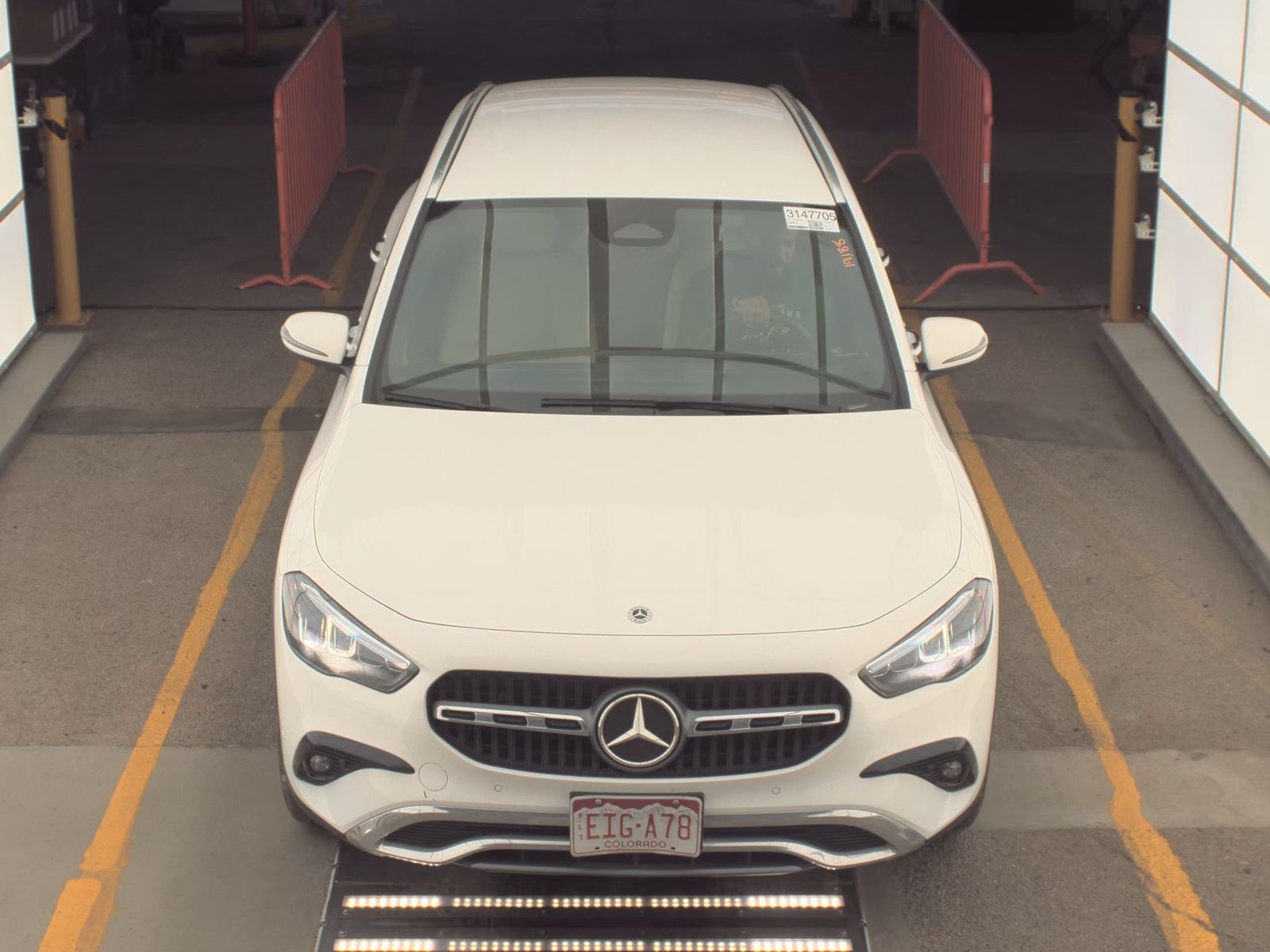 Mercedes-Benz GLA 250 2025 — photo 2