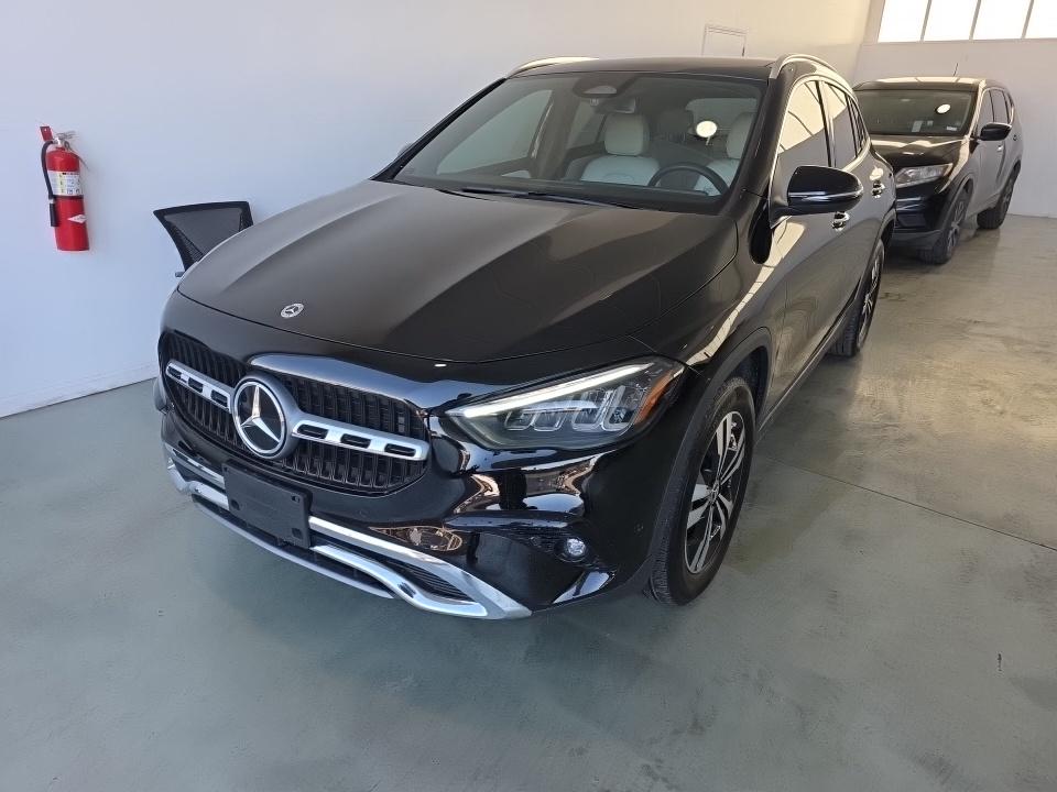 Mercedes-Benz GLA 250