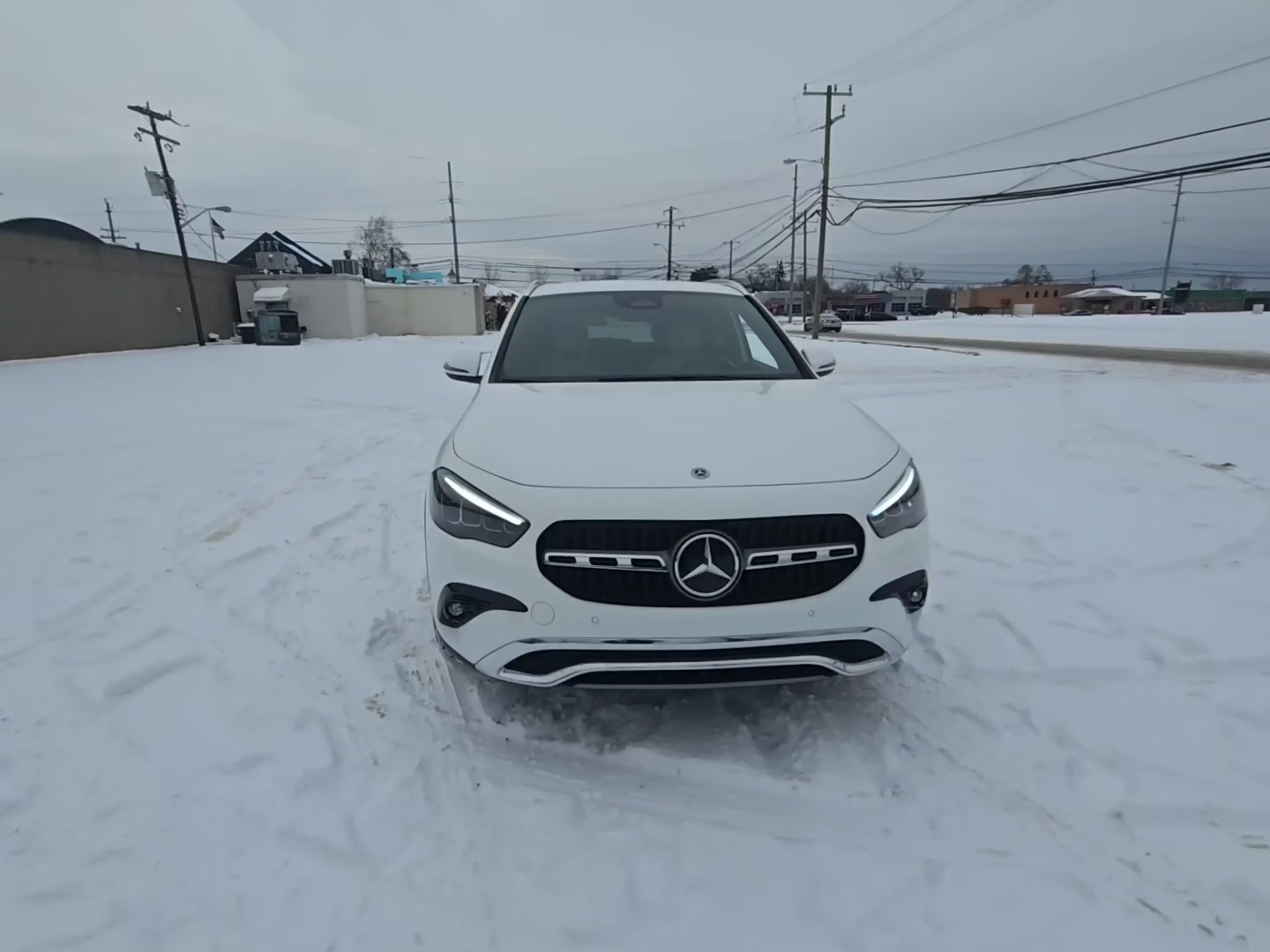 Mercedes-Benz GLA 250 2025 — photo 2