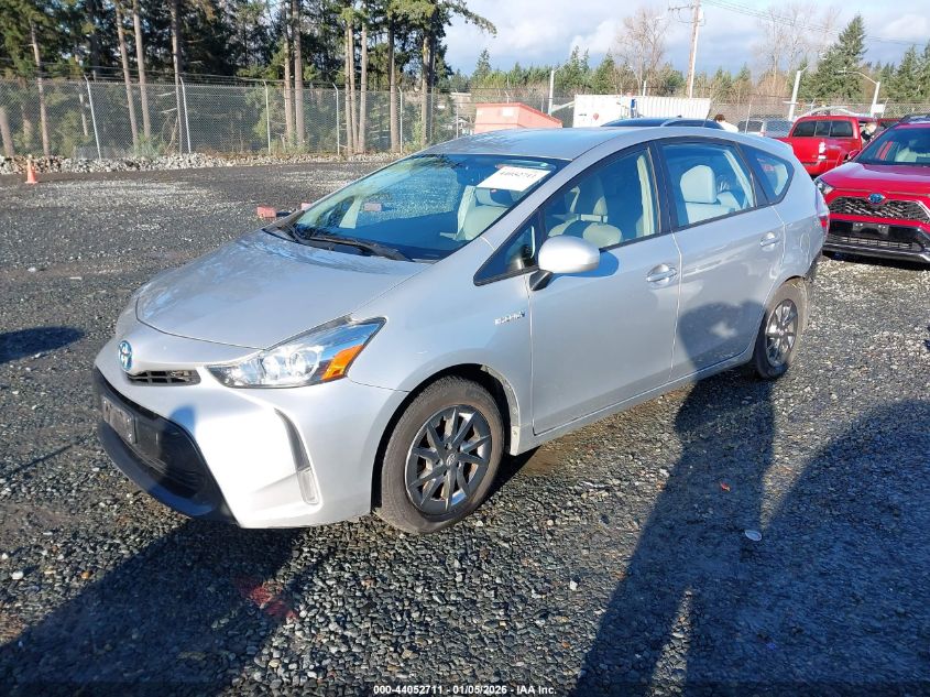Toyota Prius 2015 — photo 2