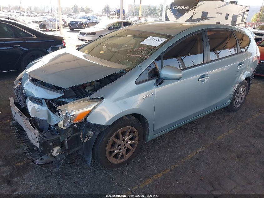 Toyota Prius 2015 — photo 2