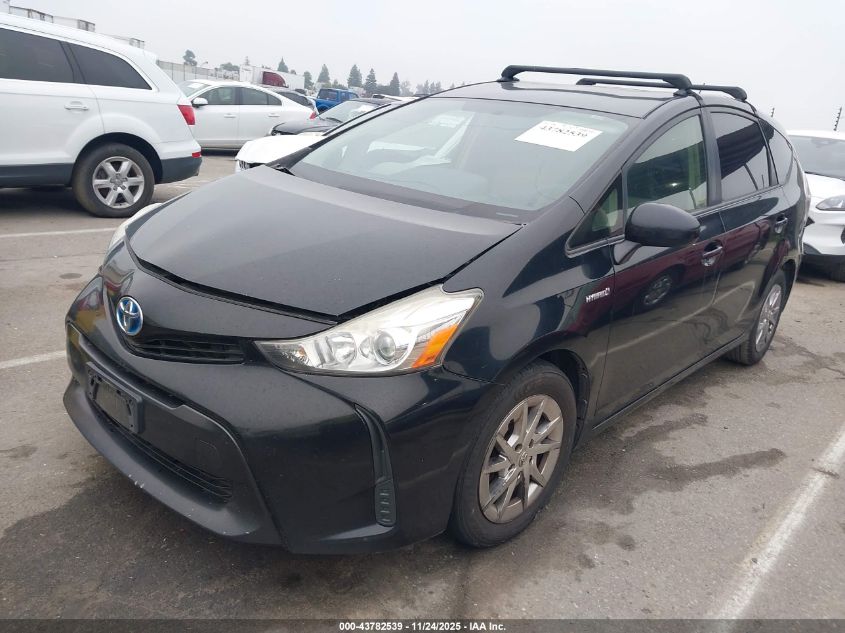 Toyota Prius 2015 — photo 2