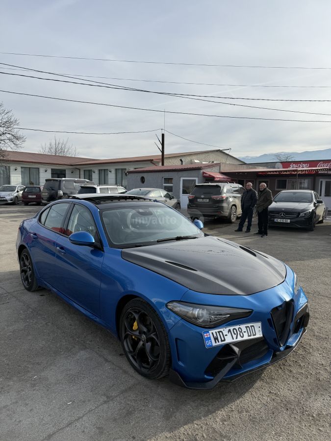 Alfa Romeo Giulia