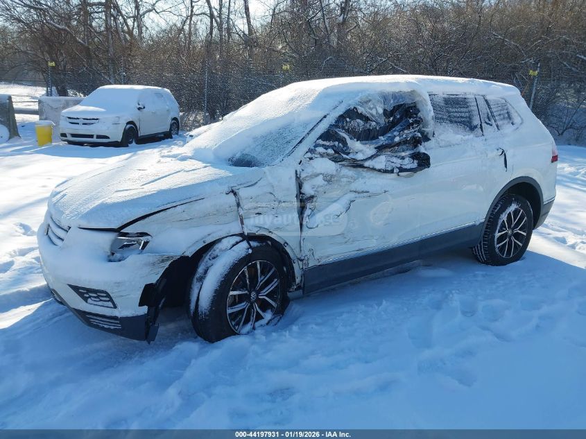 Volkswagen Tiguan 2021 — photo 2