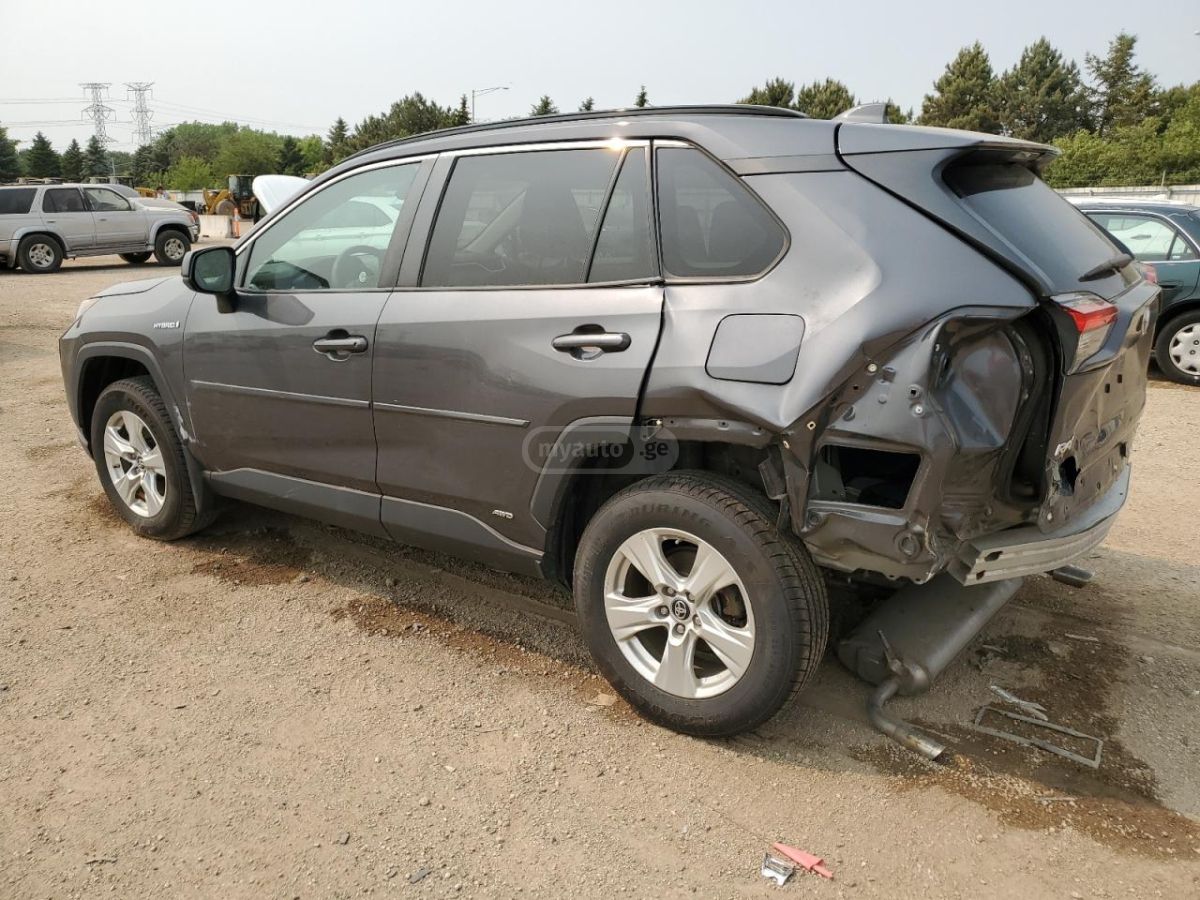 Toyota RAV4 2020 — photo 2