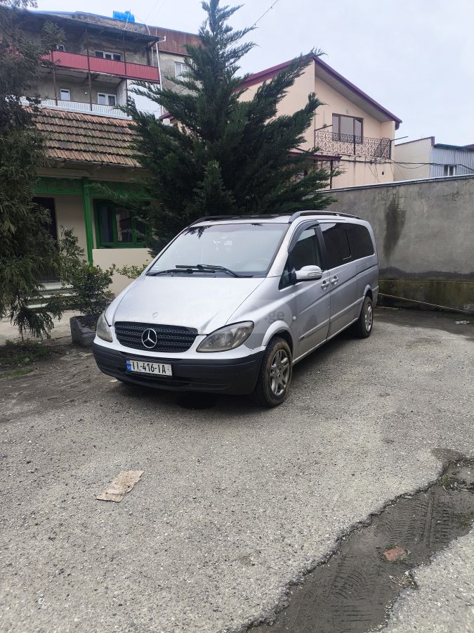 Mercedes-Benz Viano
