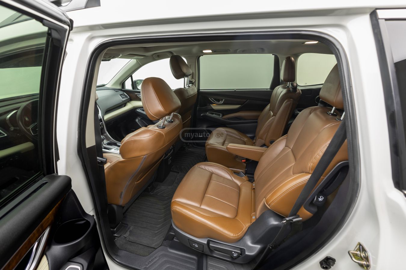 Subaru Ascent 2019 — photo 2