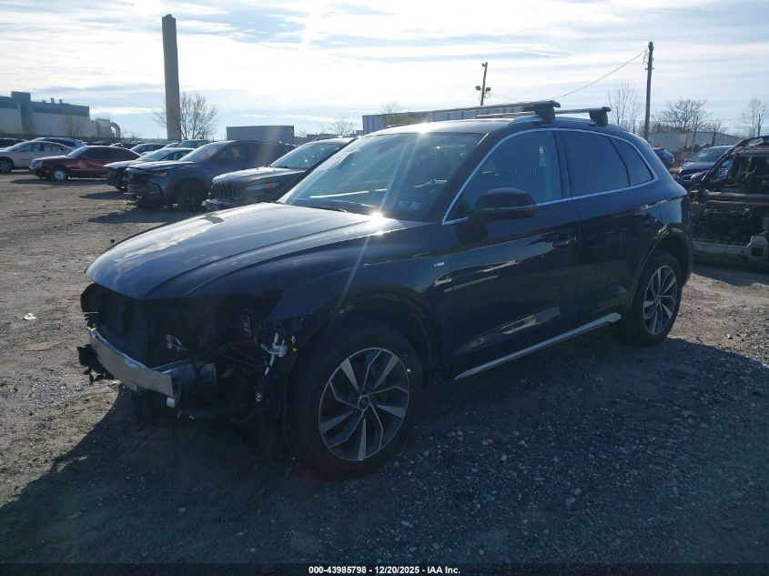 Audi Q5 2023 — photo 2