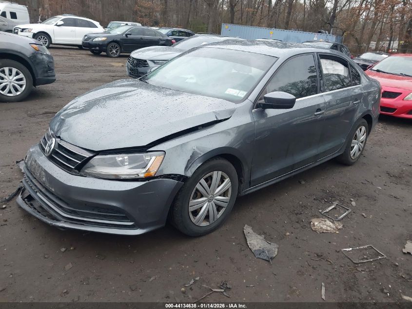 Volkswagen Jetta 2017 — photo 2