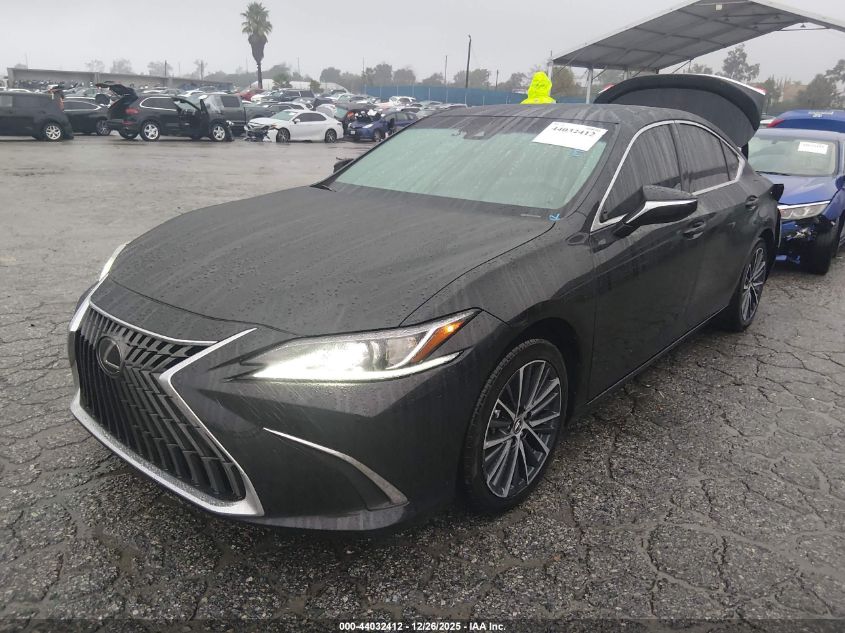 Lexus ES 300 2024 — photo 2