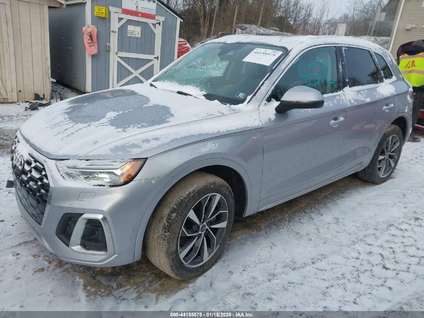 Audi Q5 2022 — photo 2
