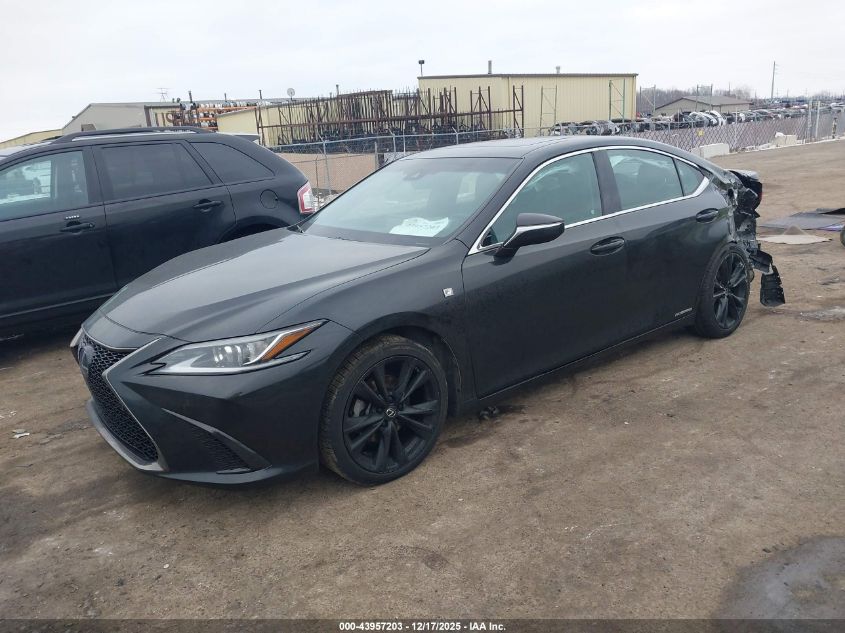 Lexus ES 300 2022 — photo 2