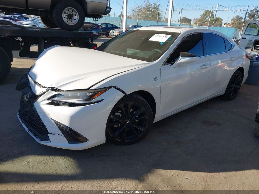 Lexus ES 300 2024 — photo 2