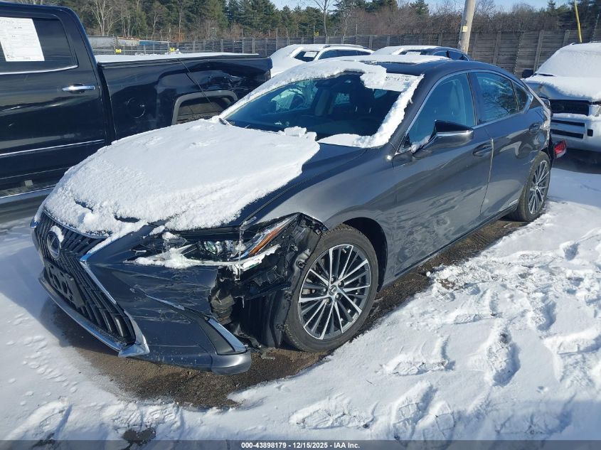 Lexus ES 300 2022 — photo 2