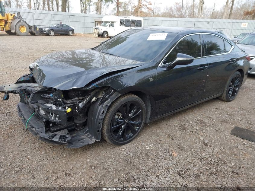 Lexus ES 300 2023 — photo 2