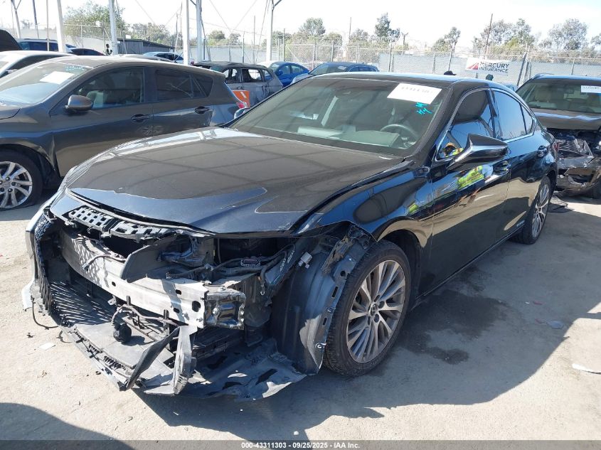Lexus ES 300 2021 — photo 2