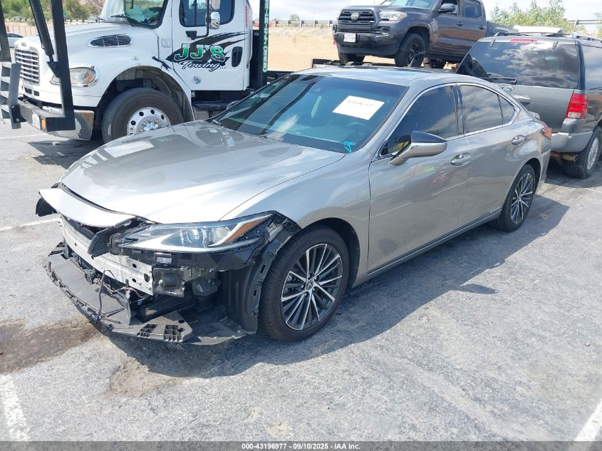 Lexus ES 300 2021 — photo 2