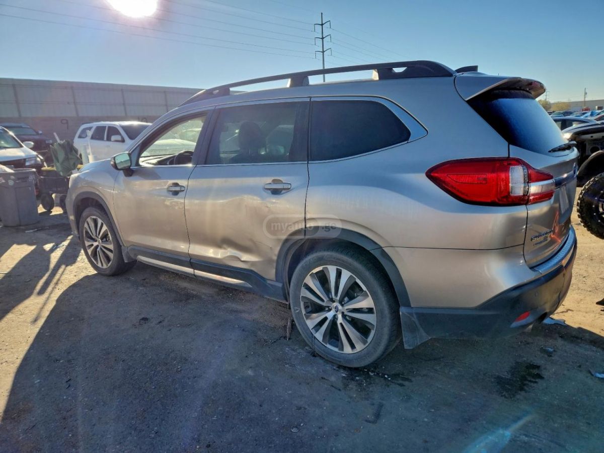 Subaru Ascent 2020 — photo 2