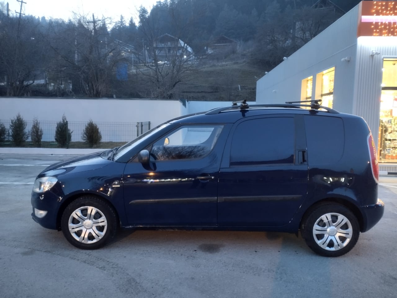 Skoda Roomster 2013 — photo 2
