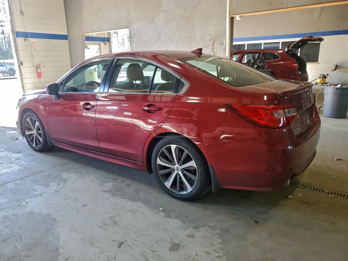 Subaru Legacy 2016 — photo 2