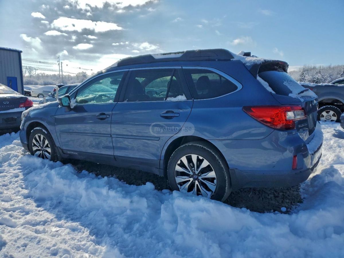 Subaru Outback 2016 — photo 2