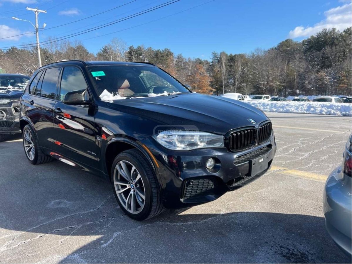 BMW X5 2017 — photo 2