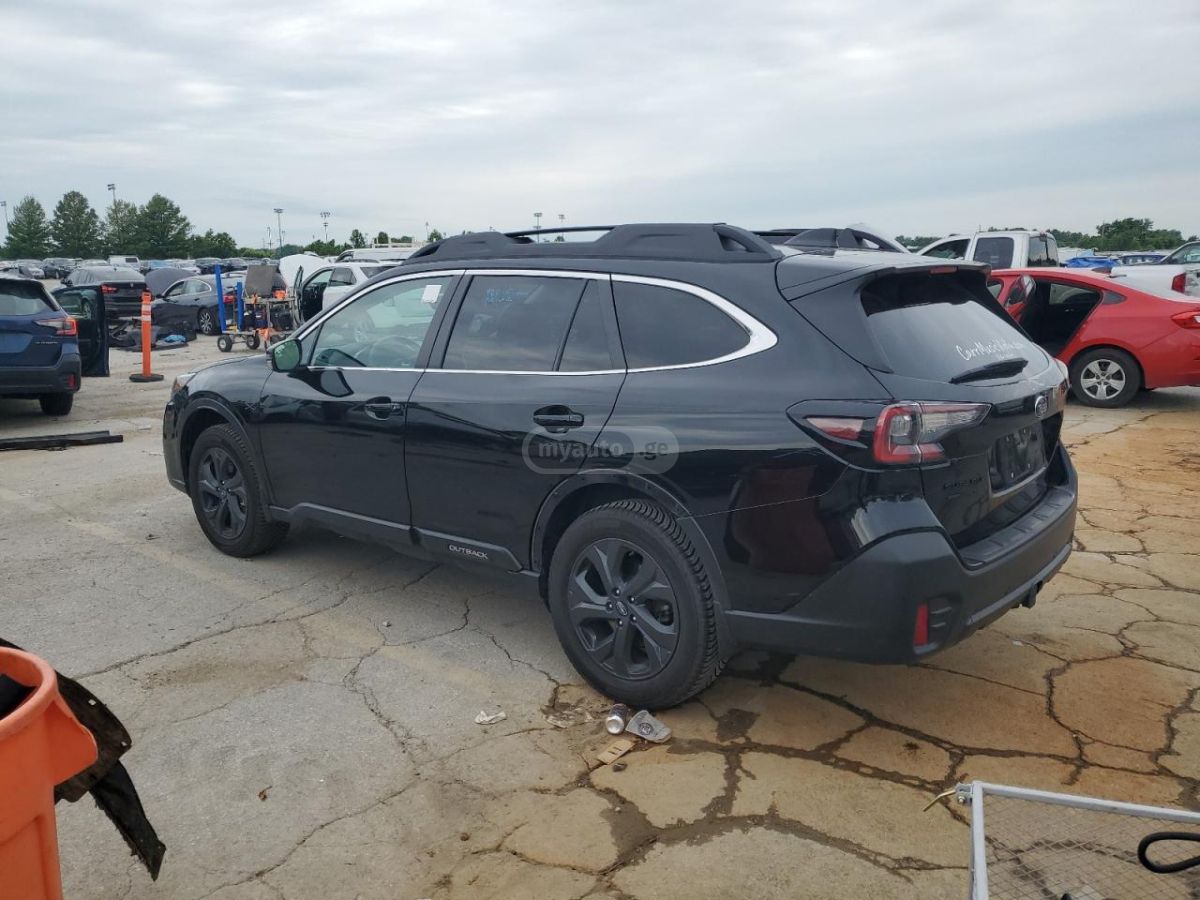 Subaru Outback 2020 — photo 2