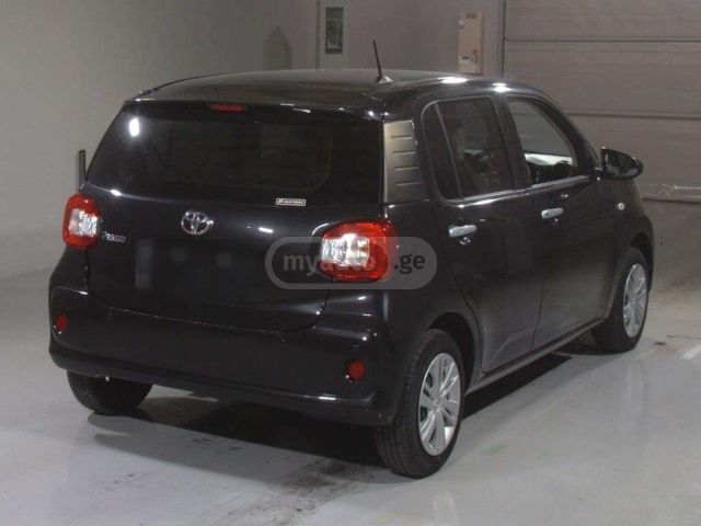Toyota Passo 2022 — photo 2