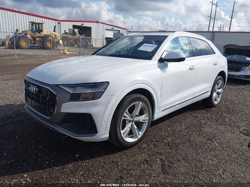 Audi Q8 2023 — photo 2
