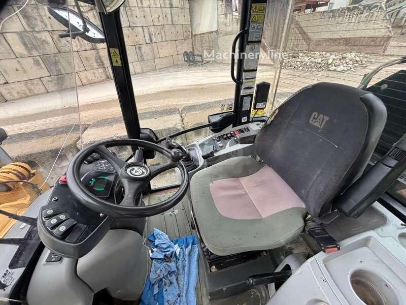 Caterpillar 120 / 120 AWD 2010 — photo 2