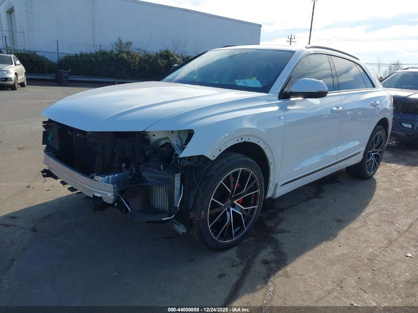 Audi Q8 2021 — photo 2