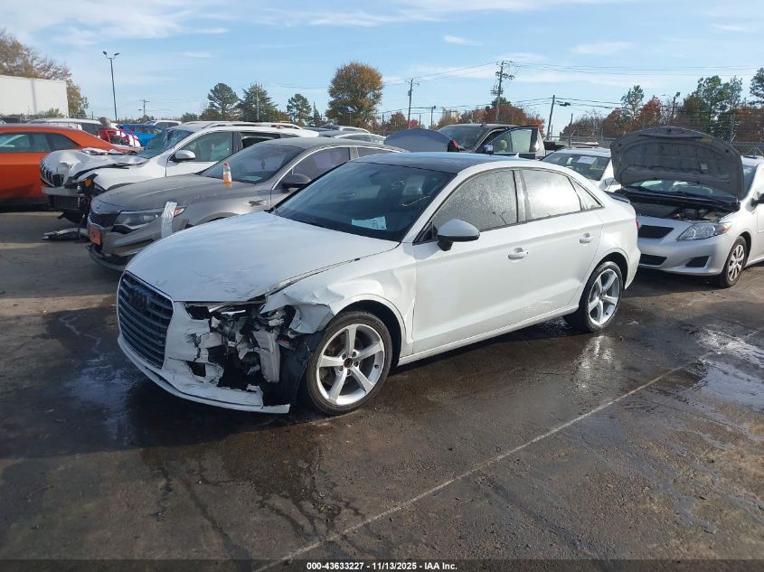Audi A3 2015 — photo 2
