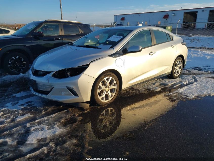 Chevrolet Volt 2017 — photo 2