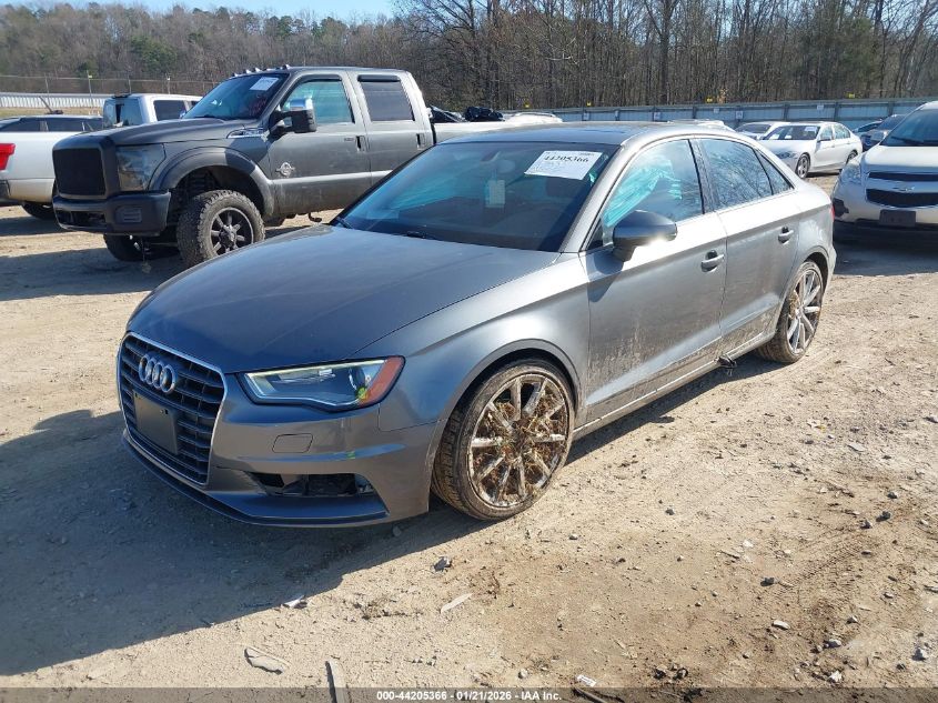 Audi A3 2015 — photo 2