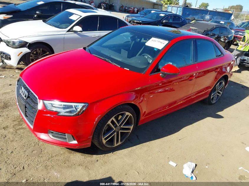 Audi A3 2018 — photo 2