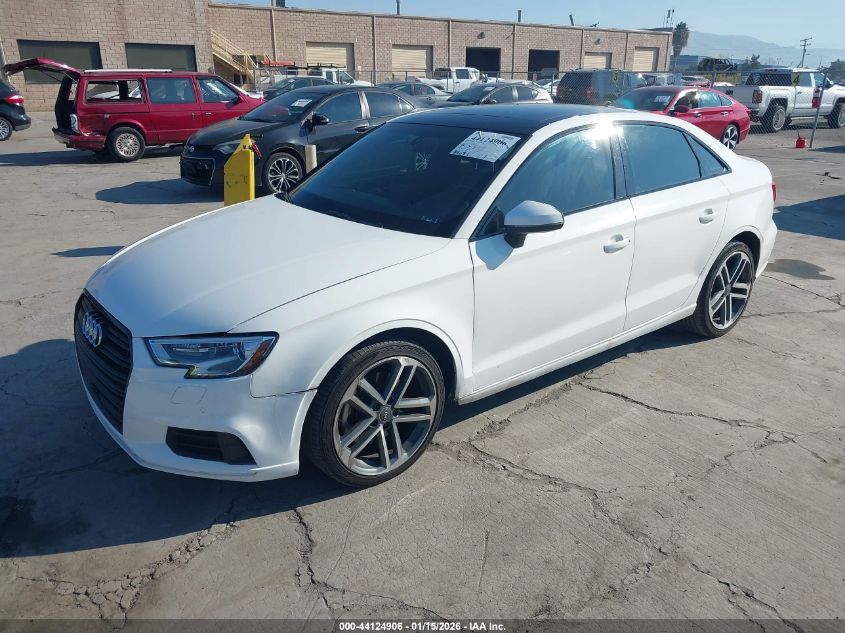 Audi A3 2020 — photo 2