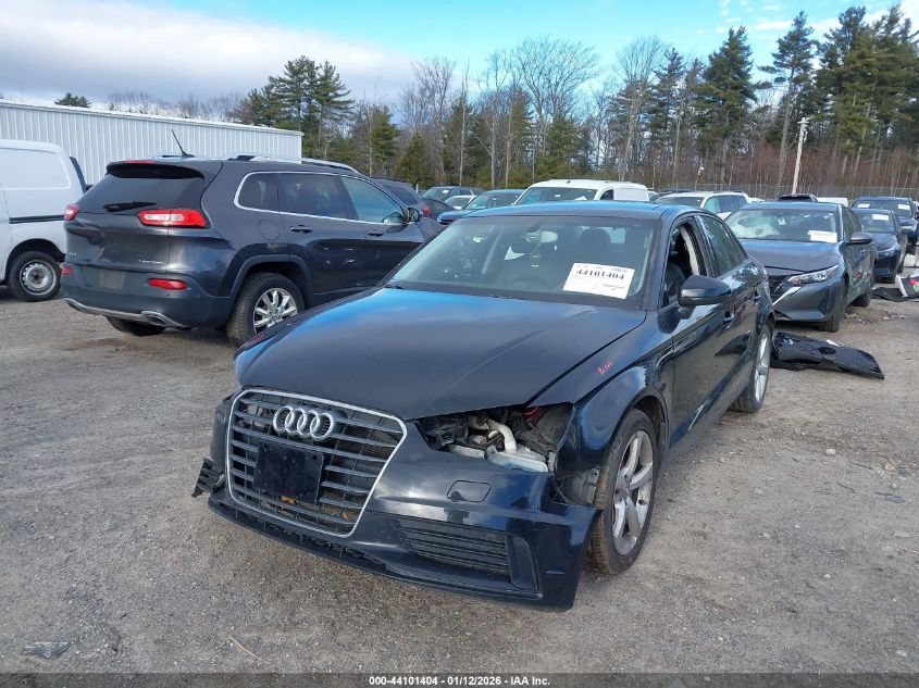 Audi A3 2015 — photo 2