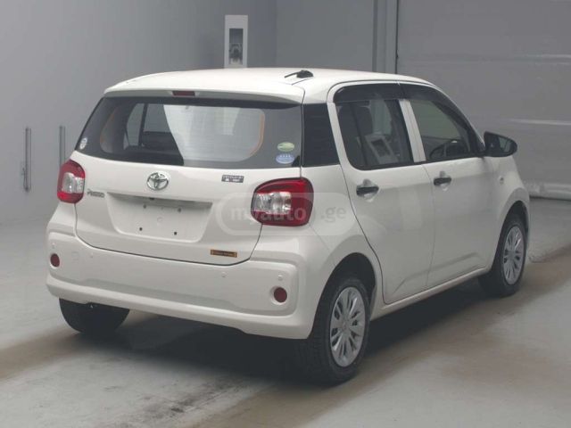 Toyota Passo 2021 — photo 2