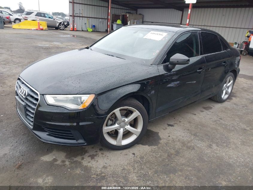 Audi A3 2015 — photo 2