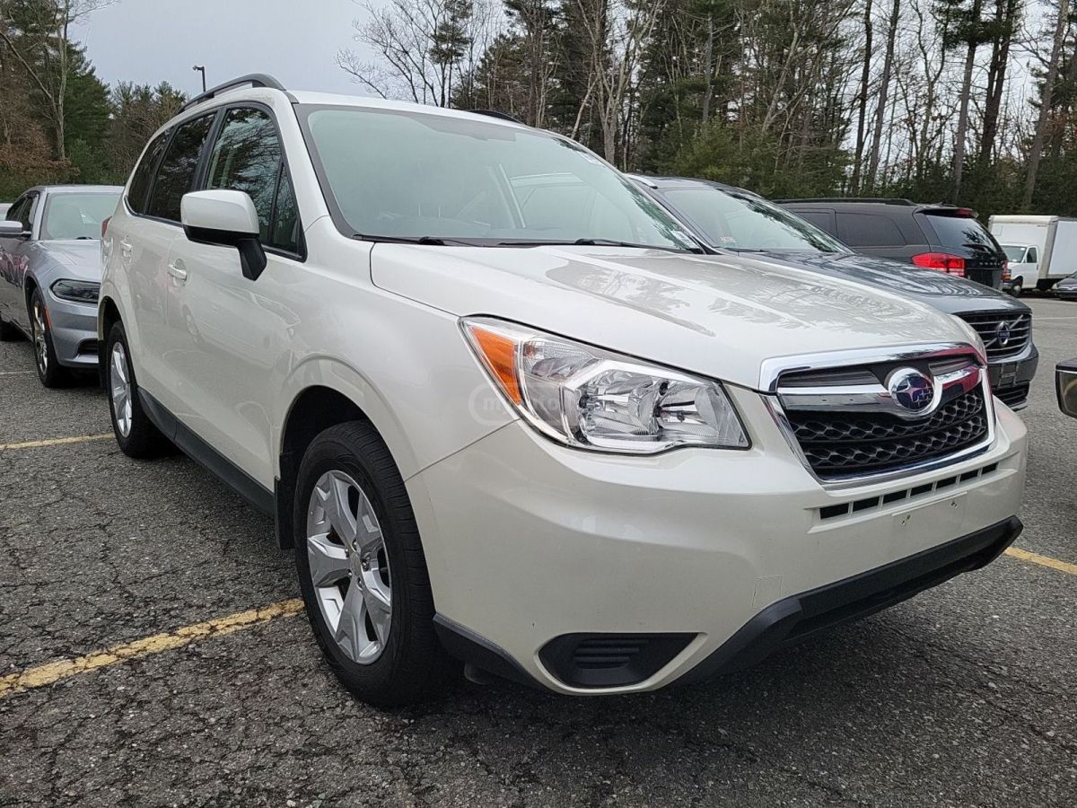Subaru Forester 2016 — photo 2