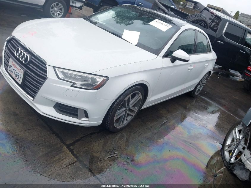 Audi A3 2018 — photo 2