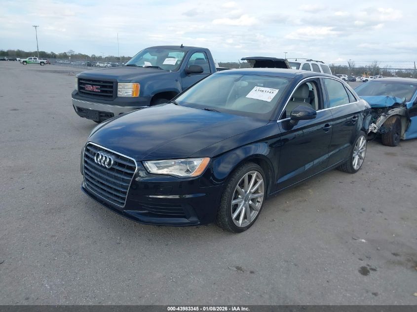 Audi A3 2015 — photo 2